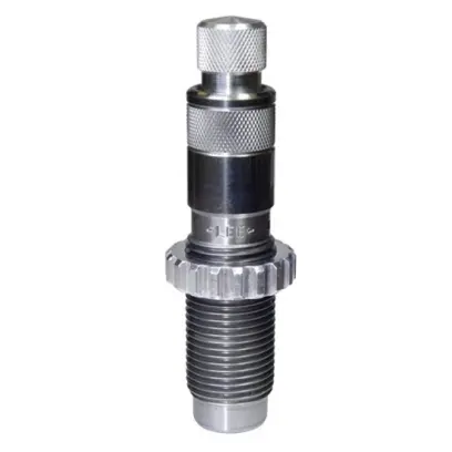 Samostatná usazovací matrice .22 ARC pro přebíjení nábojů. Určena pro usazení střely do nábojnice. Závit 7/8"-14. LEE BULLET SEAT DIE .22 ARC.